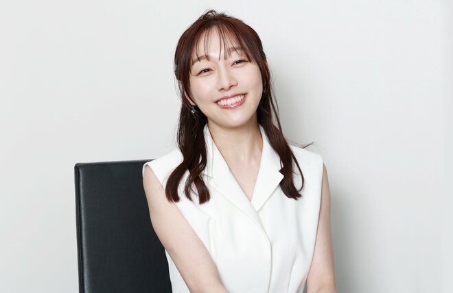 須田亜香里　撮影／小島愛子（2/5）