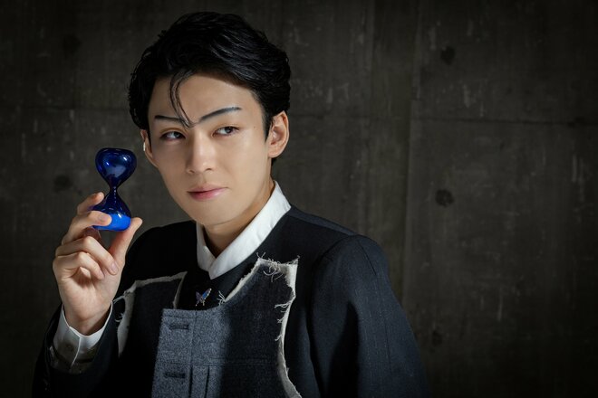 市川染五郎　撮影／有坂政晴　ヘアメイク／桂川 あずさ　スタイリスト／中西ナオ（3/5）