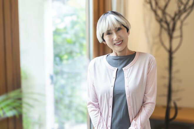 秋野暢子　撮影／三浦龍司（6/9）