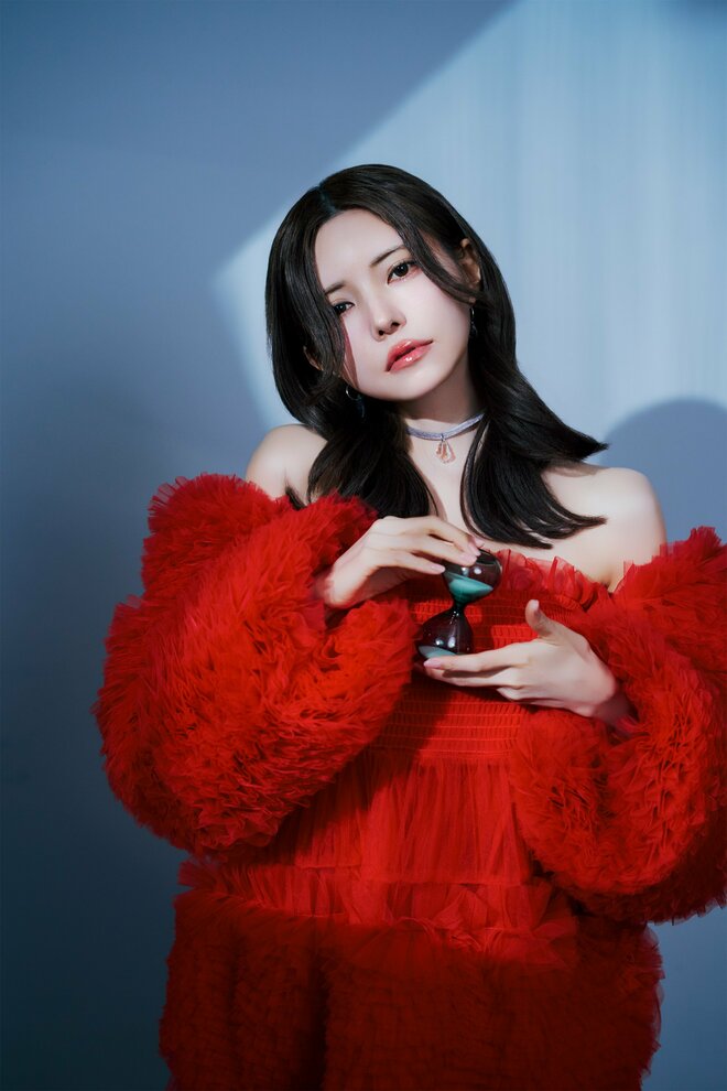 益若つばさ　撮影／松島豊（6/10）