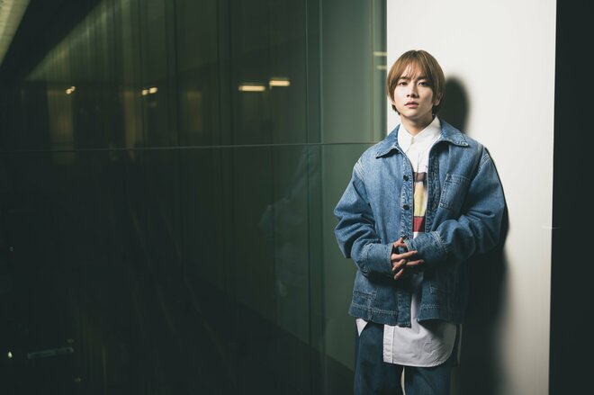 板垣李光人　撮影／冨田望　スタイリスト／五十嵐 堂寿　ヘアメイク／ＫＡＴＯ（ＴＲＯＮ）（7/10）