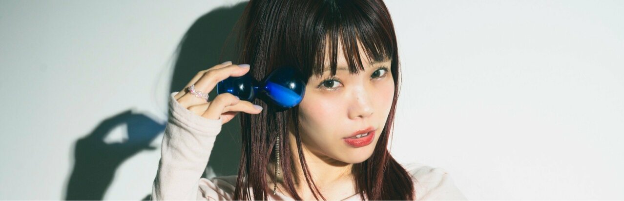 アイナ・ジ・エンド、BiSHについて「あんまり自分から言いたくなかった」心境が変わったきっかけのエッセイ「書きながら心が揺れた」}