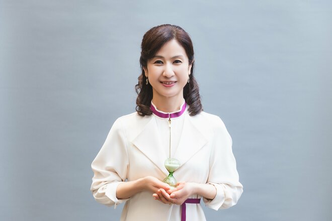 小林綾子　撮影／有坂政晴（7/8）