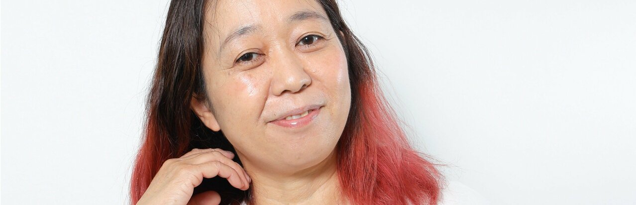 過去には10年間で3冊の写真集も…芸人・八幡カオルが写真集を作った理由は「出したら面白いかな」}