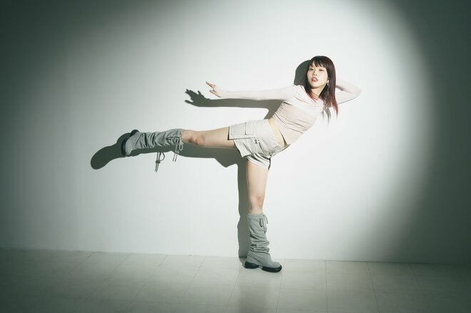 アイナ・ジ・エンド　撮影／冨田望　スタイリスト／菅沼愛（7/12）