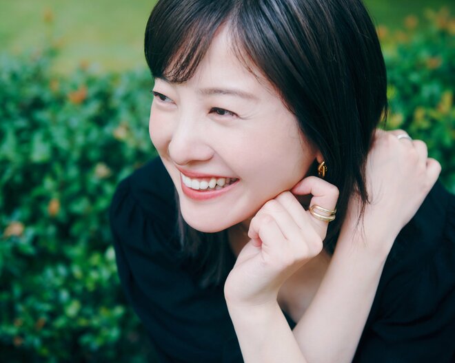 吉高由里子　撮影／北浦敦子　ヘアメイク／RYO（TRON）スタイリスト／有本祐輔（7回の裏）（7/10）