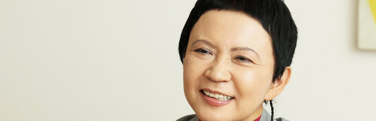 「新聞に“エイズ”という言葉が載るってことのほうが嬉しかった」作家・家田荘子が向き合ってきた日本ではタブー視されたエイズの問題}