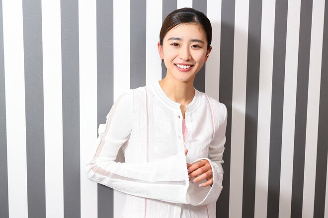 黒島結菜　撮影／河村正和　ヘアメイク：加藤恵　スタイリスト：伊藤省吾 (sitor)（6/6）