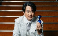 俳優キャリア40年の石黒賢が挑む大舞台「ものすごいプレッシャーです」と語る名作『反乱のボヤージュ』若者たちとの距離間