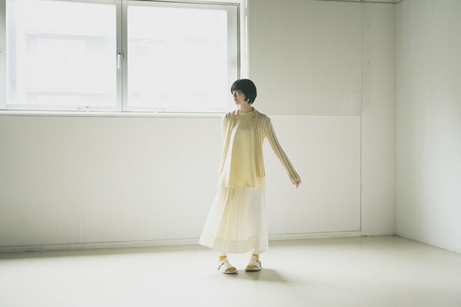 西野七瀬　撮影／冨田望　ヘアメイク／徳永舞　スタイリスト／鬼束香奈子（2/7）