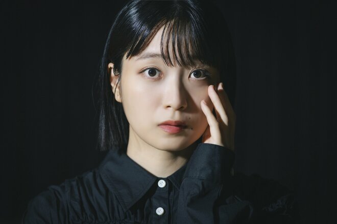 深川麻衣　撮影／有坂政晴　ヘアメイク／吉田真佐美　スタイリスト／山口香穂（6/7）