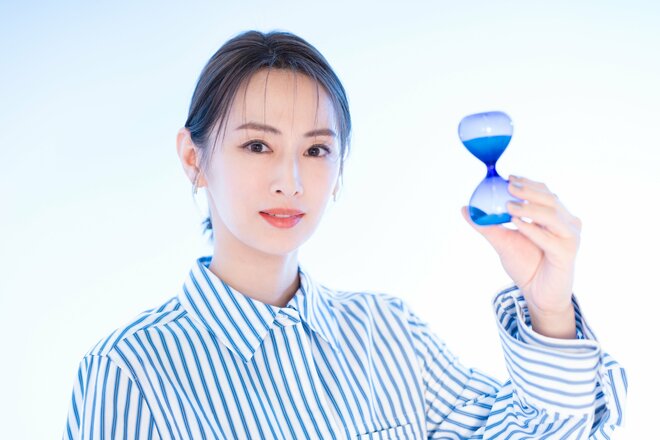 北川景子　撮影／川しまゆうこ　へアメイク／SAKURA（makiura office） スタイリスト／多木成美（4/7）