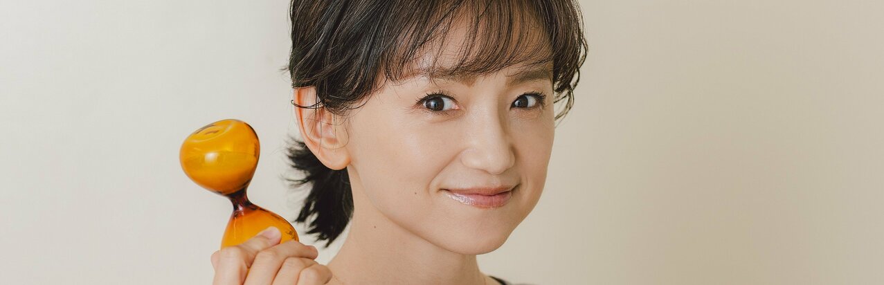 永作博美が明かす松山ケンイチとの18年ぶり共演 ドラマ『時すでにおスシ!?』撮影現場の裏側と劇的変化}