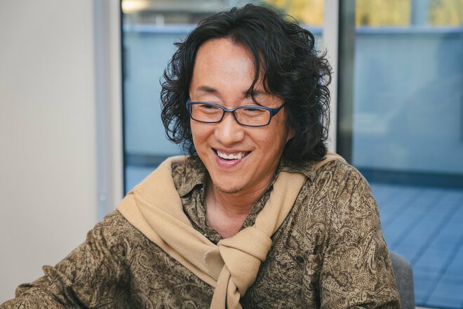 鈴木伸二　撮影／有坂政晴（10/10）