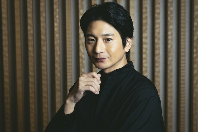 向井理　撮影／有坂政晴　ヘアメイク／宮田靖士　スタイリスト／外山由香里（4/10）