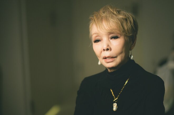 研ナオコ　撮影／冨田望　ヘアメイク／堀ちほ（8/13）