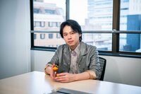 中川晃教が「無意識ながら多大な影響を受けている」大物歌手、“歌は語るように、セリフは歌うように”を体現する存在