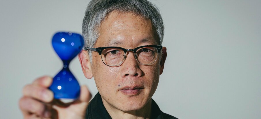 監督・矢口史靖「すぐにOKが来て“マジですか！”と」自身初のミステリー作に「主演・長澤まさみ」を迎えた理由}