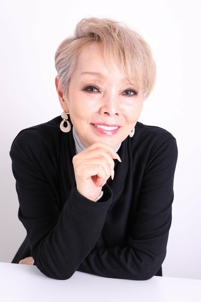 研ナオコ　撮影／河村正和（3/5）