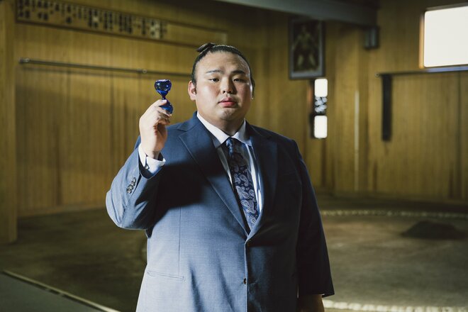 湊川親方　撮影／有坂政晴（6/10）