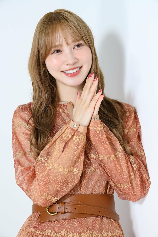 加藤史帆　撮影／河村正和（2/3）