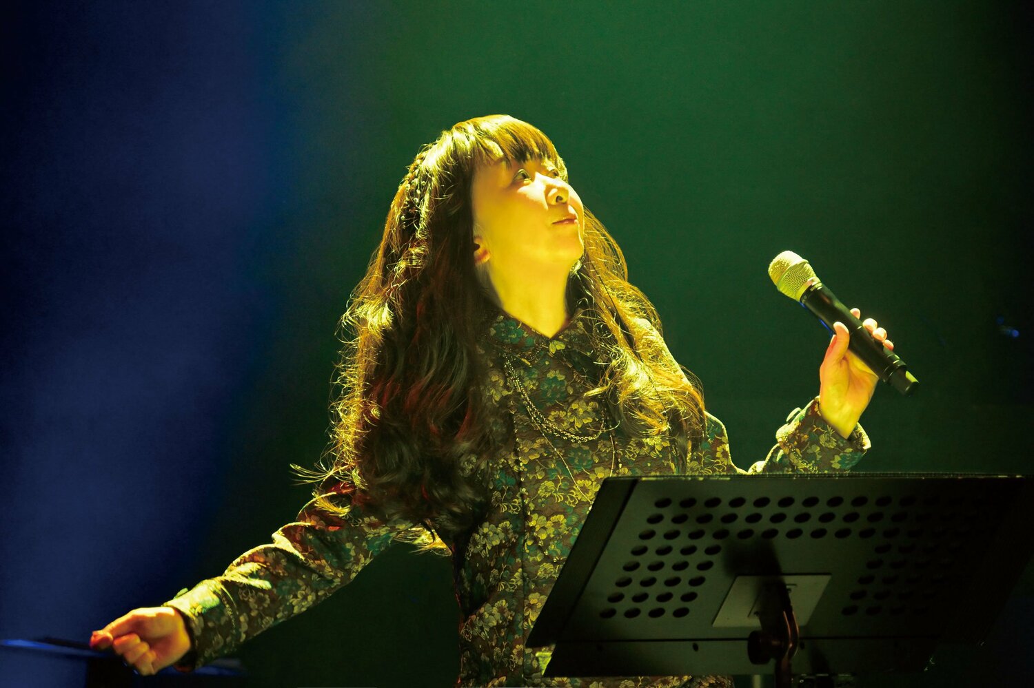 (3ページ目) 活動52年目の谷山浩子「あいつ、いなくなればいいのにと思ったこともありました(笑)」『オールナイトニッポン』で培われたライブ感