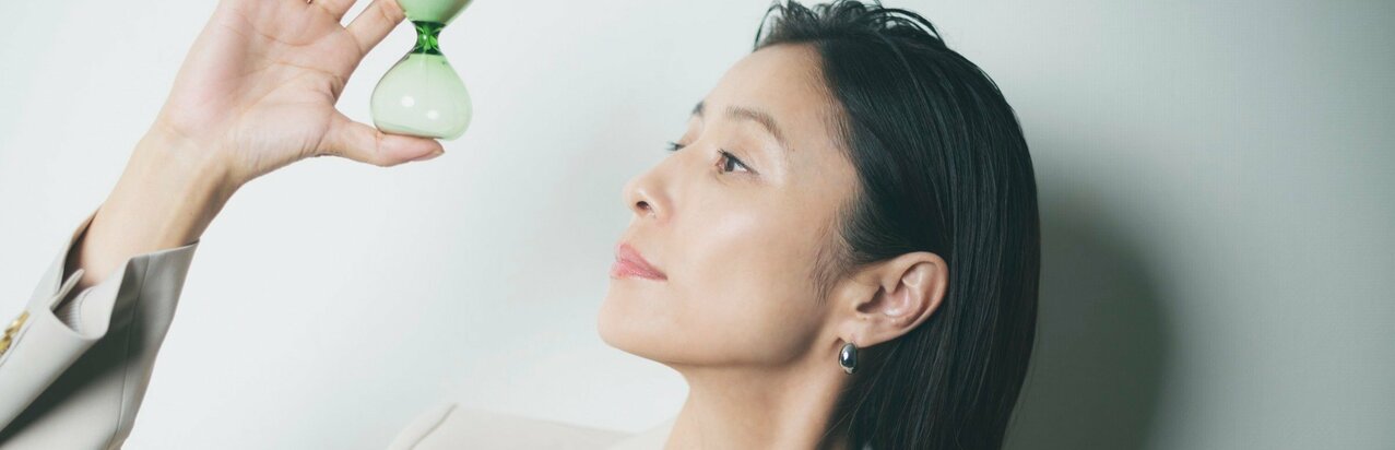水野美紀の人生の転機とは？「ねェ、チューして」が流行語大賞、『踊る大捜査線』柏木雪乃役でブレイク、演劇ユニット「プロペラ犬」創設、30歳前後での葛藤}