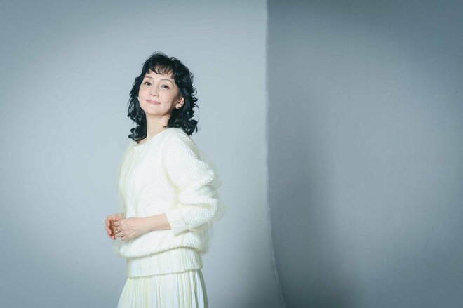 南果歩　撮影／有坂政晴　ヘアメイク／黒田啓蔵（K-Three）　スタイリスト／坂本久仁子（3/10）