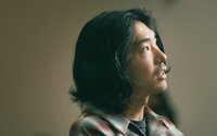 「色気がある、と言ってもらえたときは、チームは間違っていなかった、と思います」柄本佑の色気の裏にある「チームプレイ」とは?