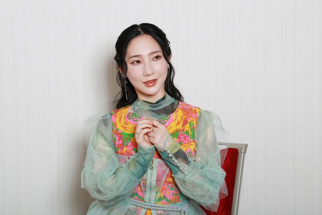 ファーストサマーウイカ　撮影／小島愛子　ヘアメイク／吉田真妃　クララシステム　スタイリスト／近藤伊代（3/5）