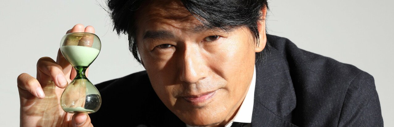 高橋克典が吉良上野介を演じる舞台『忠臣蔵』にも活きている、役作りにおける“最新の歴史考証”「今までにはなかった目線も」大河『麒麟がくる』撮影秘話「かつての信長のイメージというのは…」}