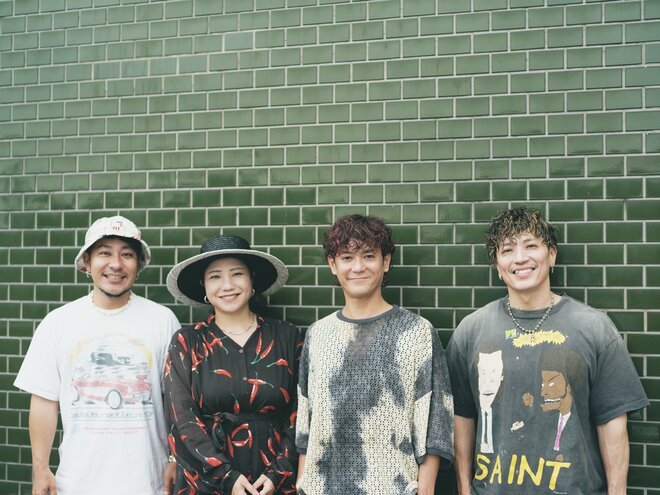 HY　撮影／冨田望（3/10）