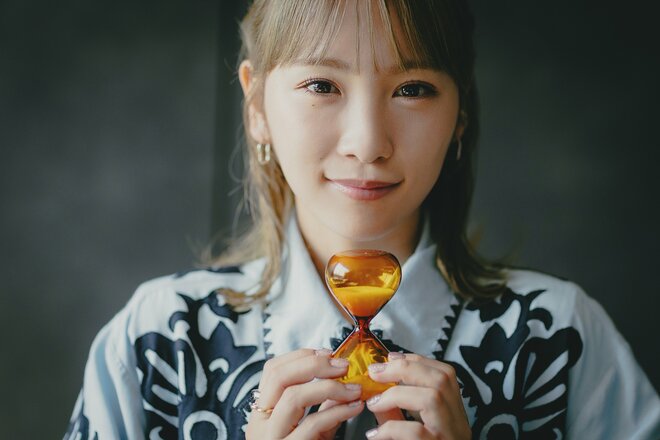 川栄李奈　撮影／有坂政晴（5/10）