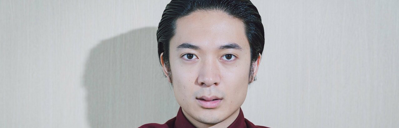 史上最年少R-1王者・友田オレ「まずはあの番組から攻めよ、と現実的な助言をいただきました」紅白を目指すために純烈・酒井一圭が本気アドバイス}