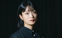 元乃木坂46深川麻衣「どこまで他人に介入されたら不快に思うんだろう」主演映画『嗤う蟲』で感じた人との距離感