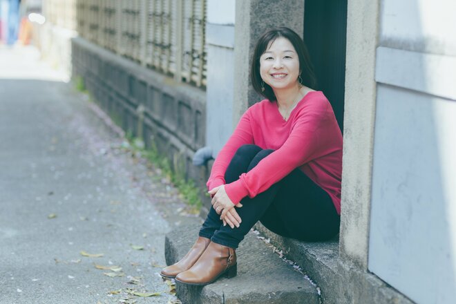 藤岡陽子　撮影／有坂政晴（6/7）