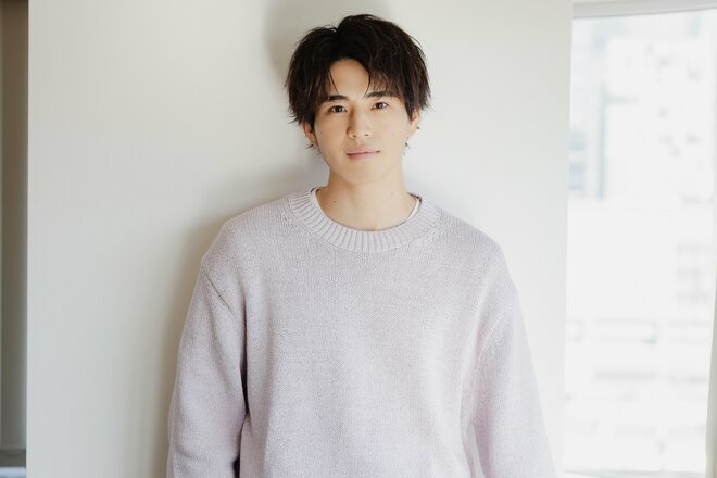 中沢元紀　撮影／有坂政晴　ヘアメイク／速水昭仁　スタイリスト／田中トモコ（1/10）