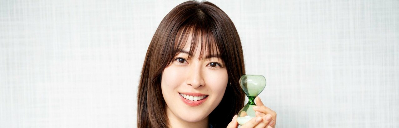 瀧本美織がリスペクトするB'z稲葉浩志の“謙虚さと丁寧さ”「ロックなのにずっと敬語で、すごく腰が低いんです」}