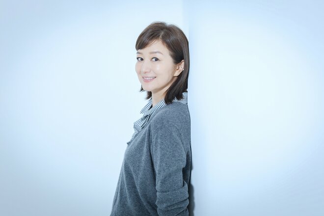 鈴木京香　撮影／有坂政晴（8/10）