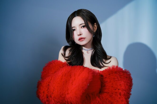 益若つばさ　撮影／松島豊（4/10）