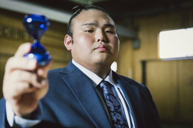 湊川親方　撮影／有坂政晴（7/10）