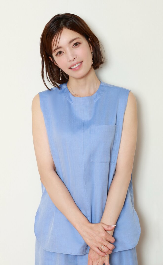 知念里奈　撮影／小島愛子（2/4）