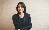 俳優・芳根京子「私にとって本当に特別」と語る伝説のドラマと「先生役でもうひとつ階段を上った気がする」
