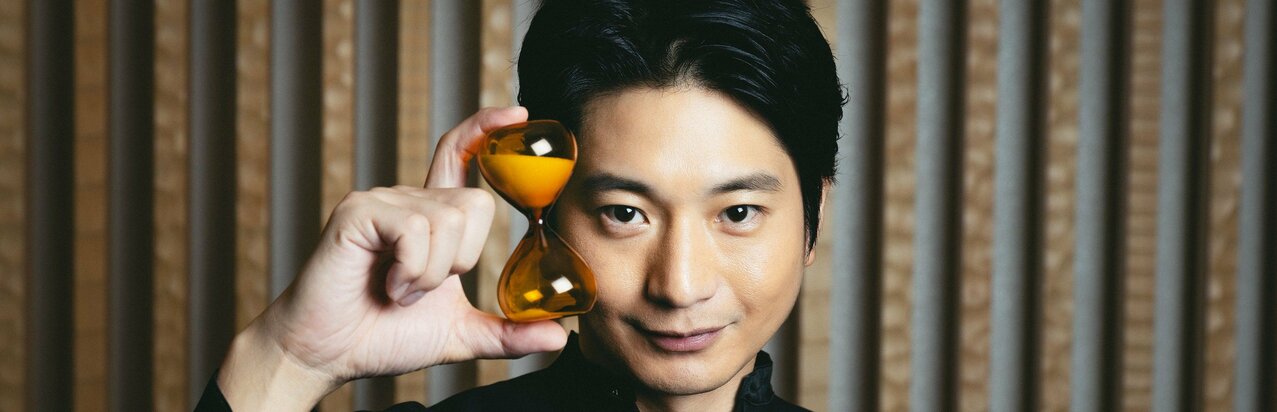 向井理「出ていなかったら縁はなかった」“転機の前段階”が手繰り寄せた特別な縁で『ゲゲゲの女房』『パリピ孔明』人気作品へ引く手あまた}