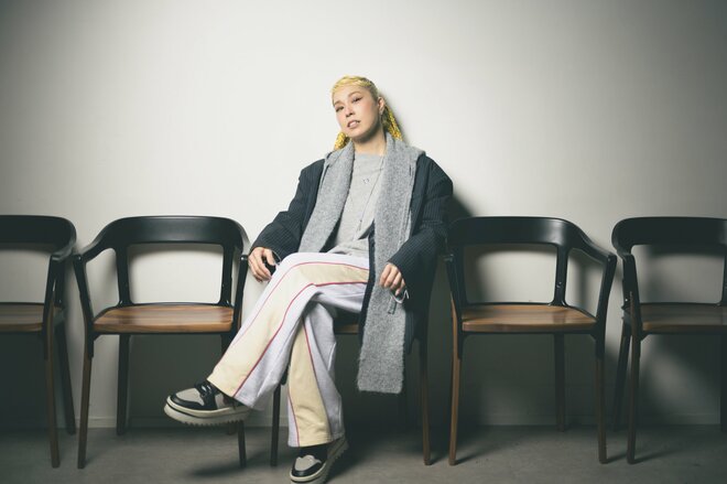 AI　撮影／冨田望　ヘアメイク／小野明美　スタイリスト／後藤則子（5/10）