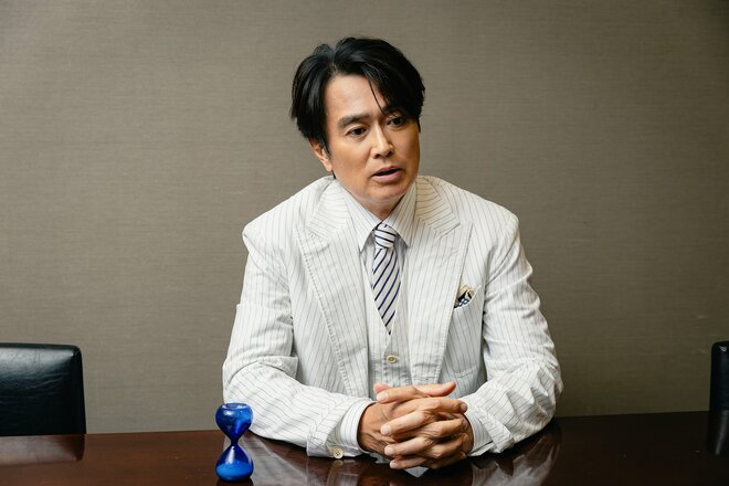 石黒賢　撮影／有坂政晴（8/8）