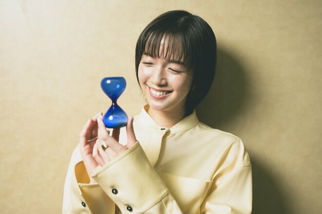 佐藤栞里　撮影／冨田望（5/12）