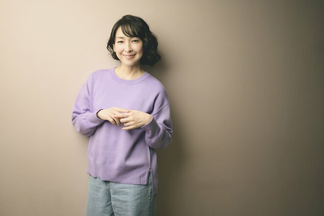 麻生久美子　撮影／冨田望　スタイリスト／井坂恵　ヘアメイク／ナライユミ（1/3）