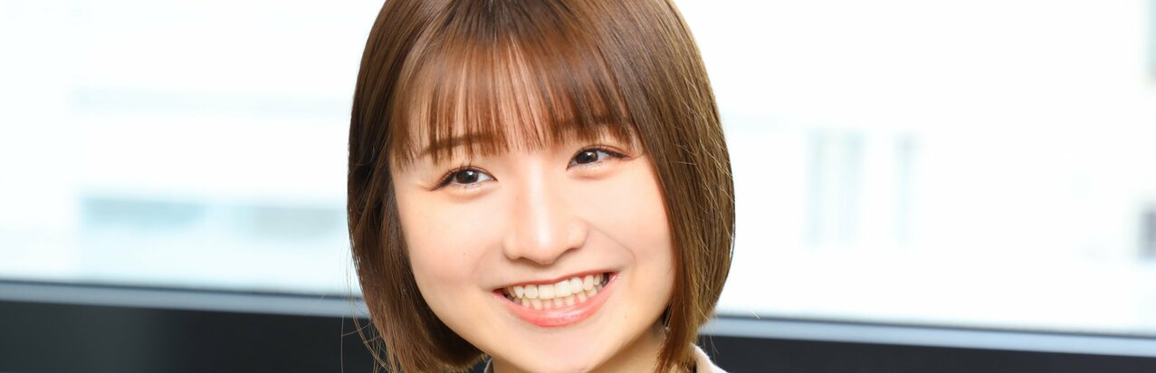 動画800万回再生！｢趣味はバイト｣グラドル倉沢しえりの休日は“ビールの売り子”⁉、意外な｢デート＆結婚｣願望と｢大人グラビア｣逆襲へ }