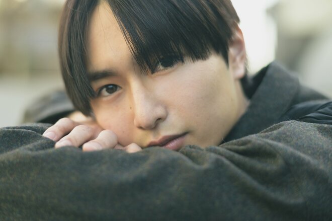 平野宏周　撮影／冨田望　ヘアメイク／菊地倫徳　スタイリスト／鳥羽栞（8/10）